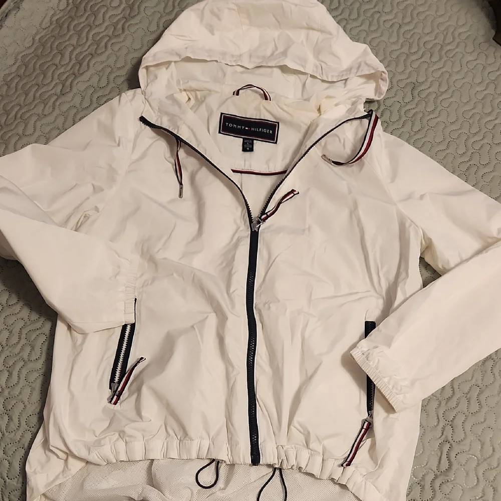 Tommy Hilfiger White Wind Breaker Utility Jacket - Picture 1 of 14